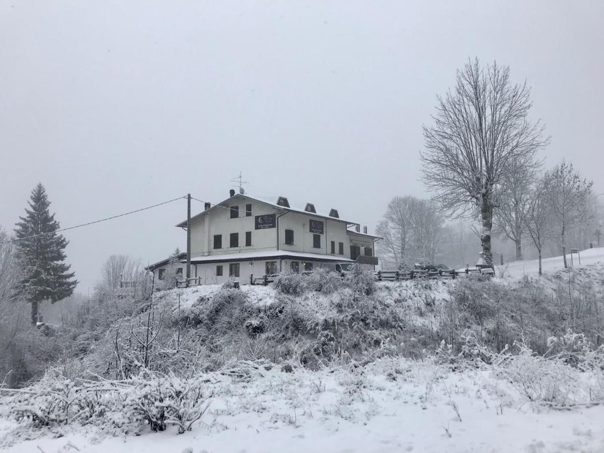 La Buca Delle Fate Ristorante Albergo Pievepelago Exteriör bild
